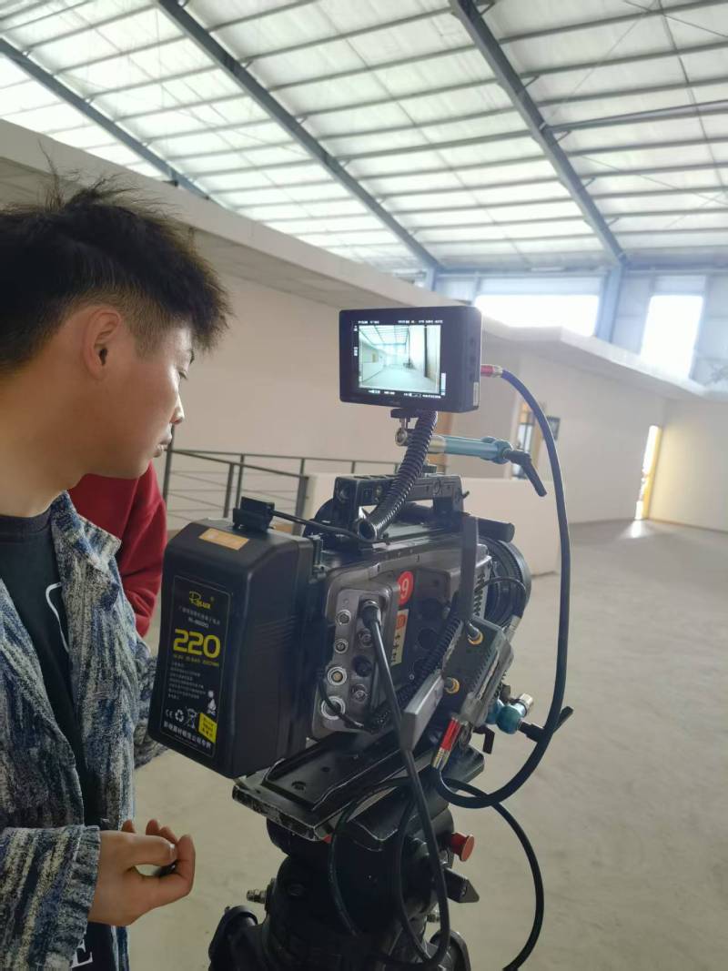 创新驱动，智领未来——平阴县TVC与广告片拍摄制作的创新实践